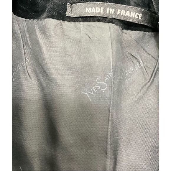 VINTAGE IVES SAINT LAURENT Velvet Blazer - Picture 4 of 7